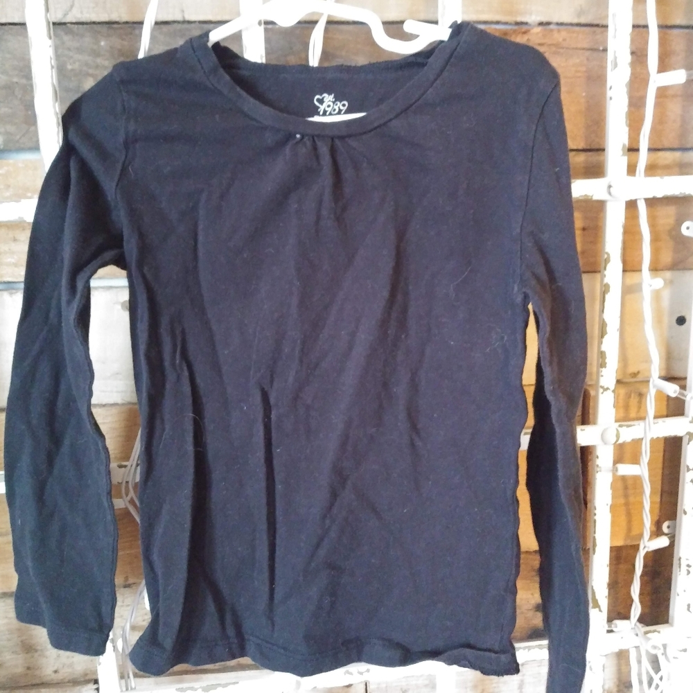 Children's place plain black shirt